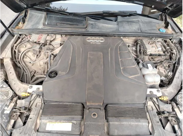 Car image 47