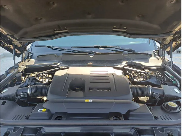 Car image 27