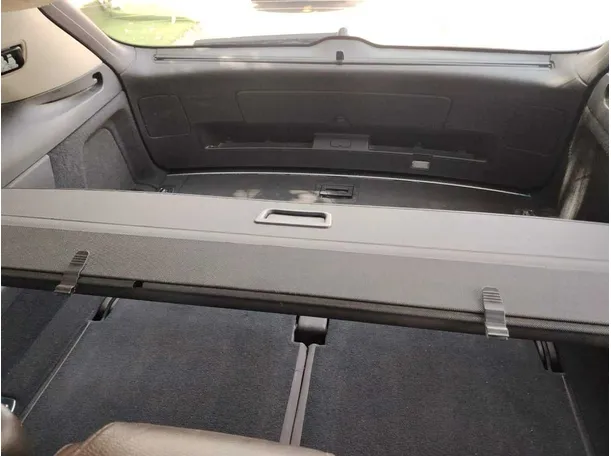 Car image 33