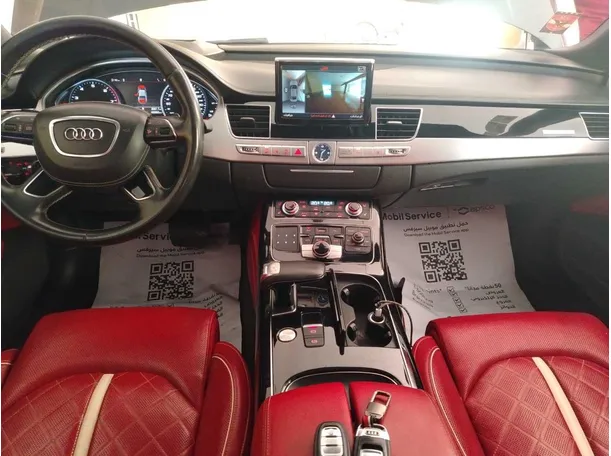 Car image 25