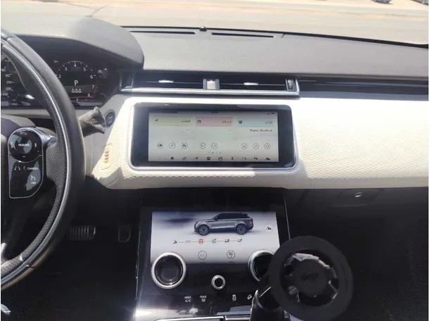 Car image 22