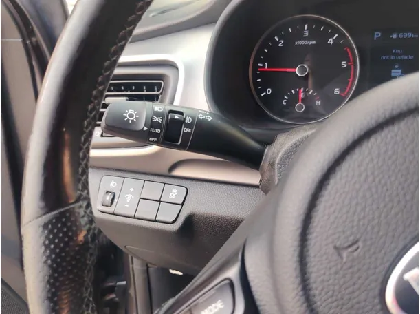 Car image 31