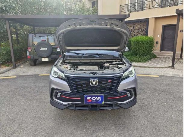 Car image 25