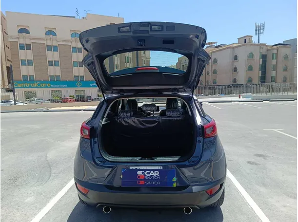 Car image 28