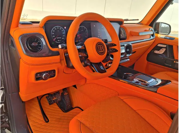 Car image 11