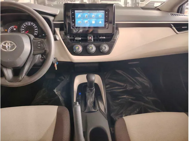 Car image 20