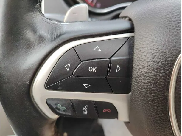 Car image 40