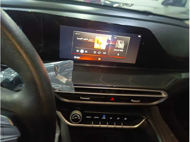 Car image 21