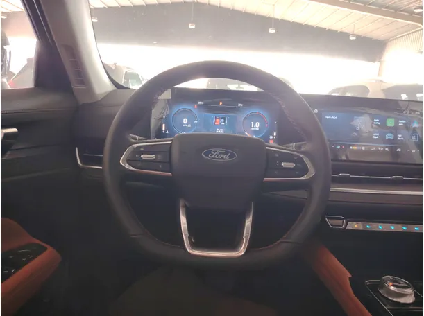 Car image 25