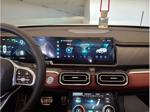 Car image 11