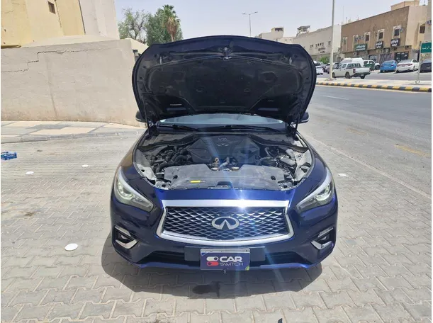 Car image 24
