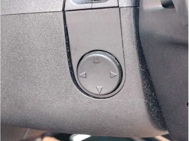 Car image 31