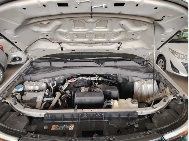 Car image 33