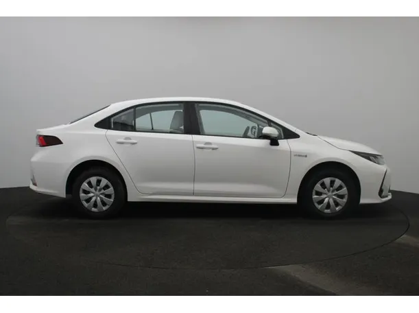 Car image 13