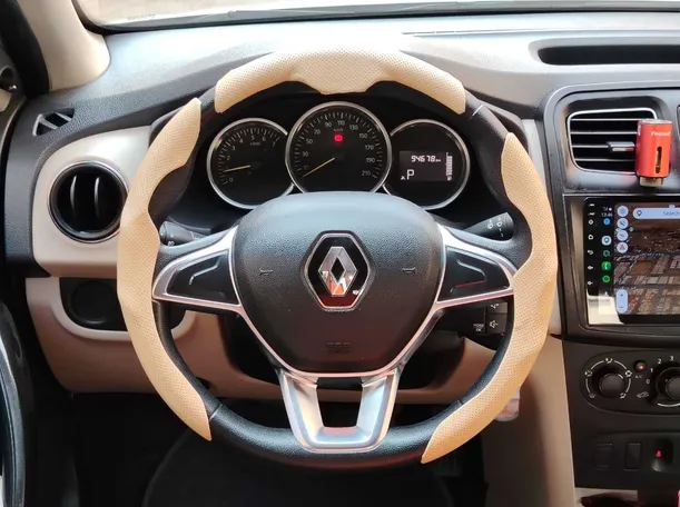 Car image 21