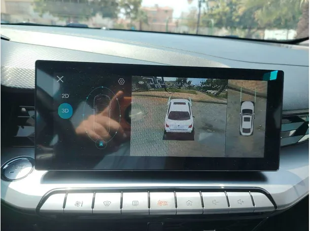 Car image 40