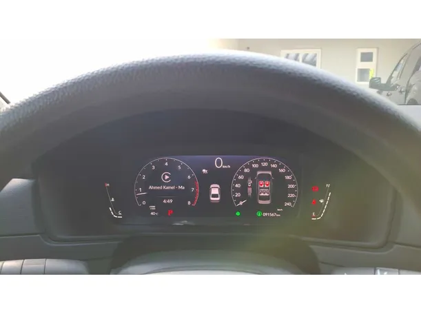 Car image 19