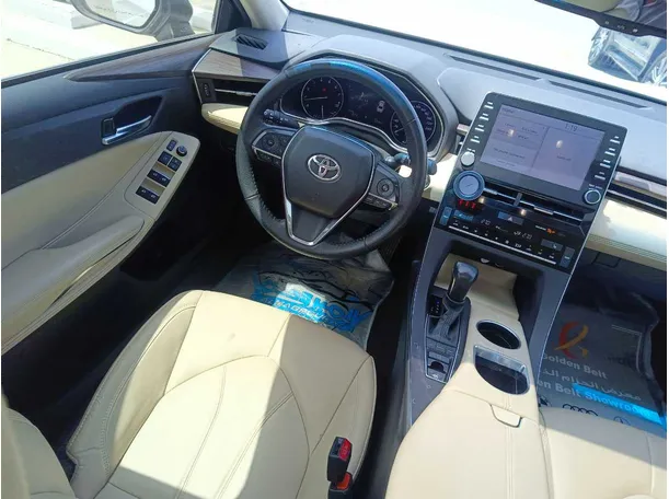 Car image 22