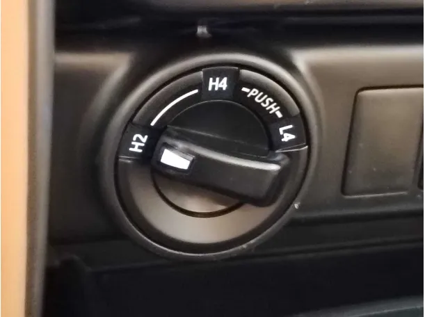 Car image 31
