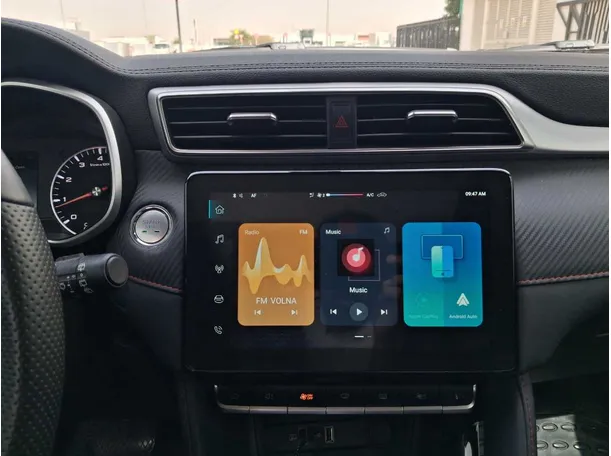 Car image 16