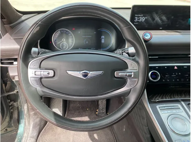 Car image 19