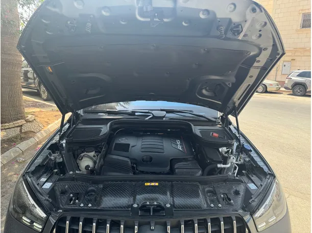 Car image 29