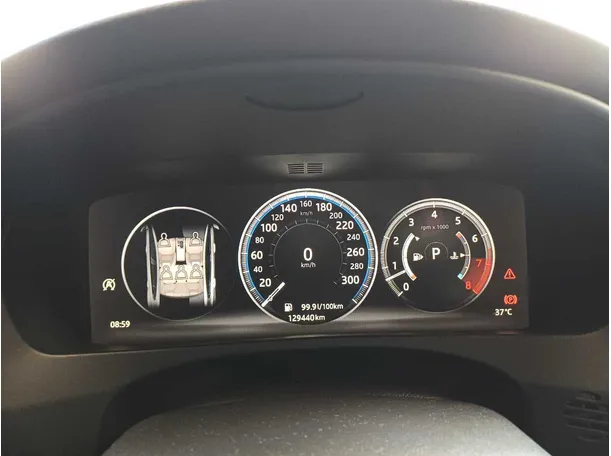 Car image 21