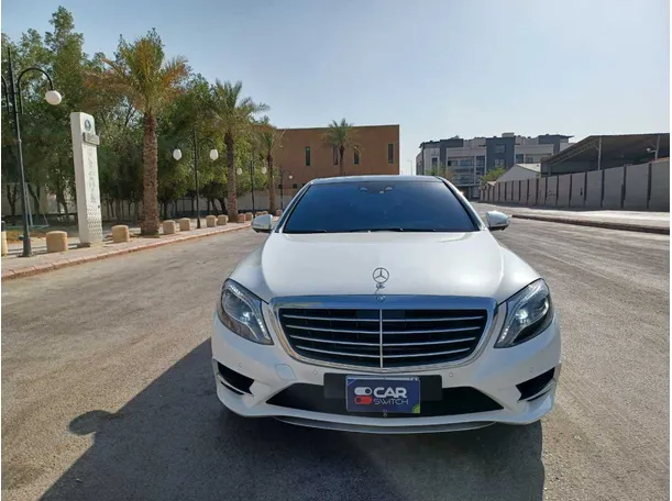 2015 Mercedes S400 in KSA