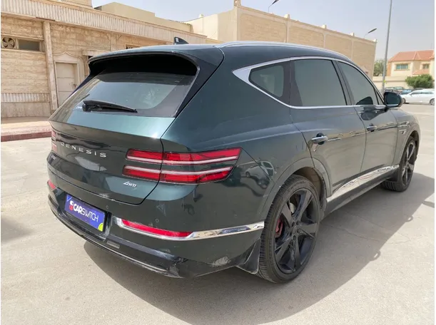 Car image 5