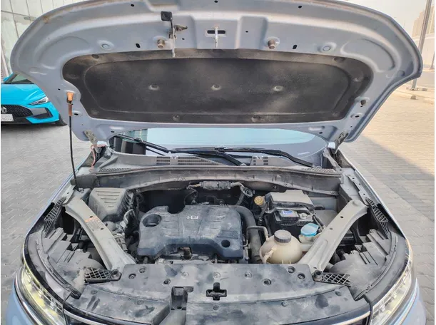 Car image 32