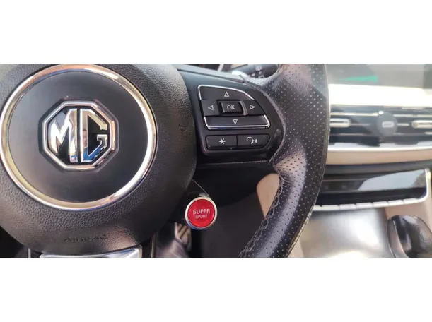 Car image 28