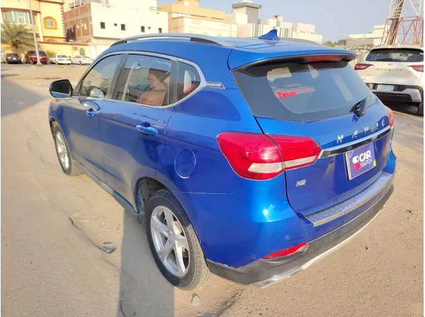 Car image 7