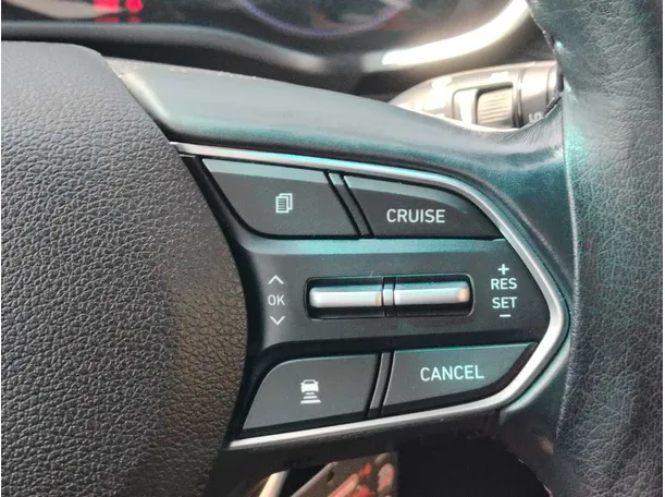 Car image 35