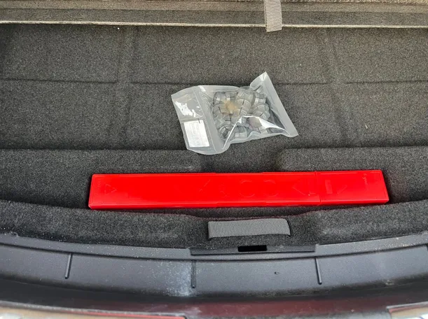 Car image 33