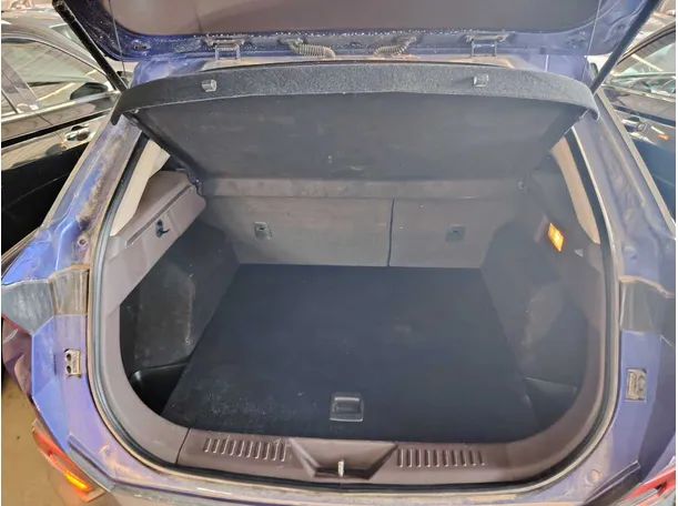 Car image 31