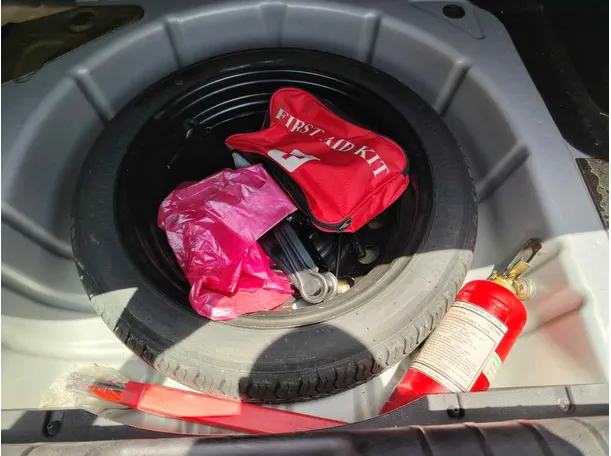 Car image 41