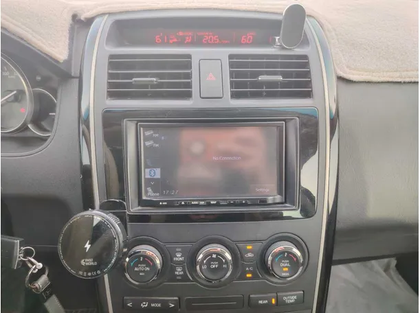 Car image 20