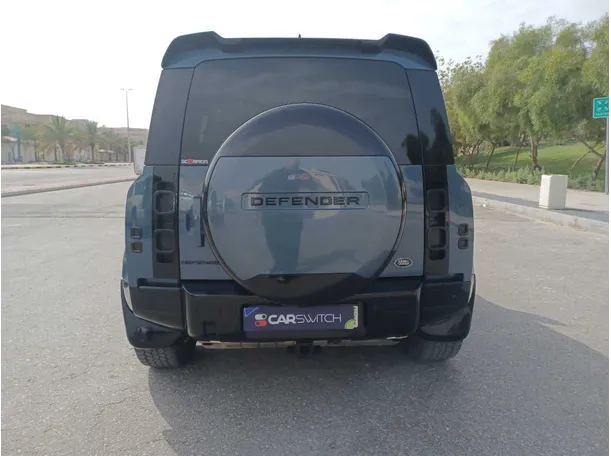 Car image 6