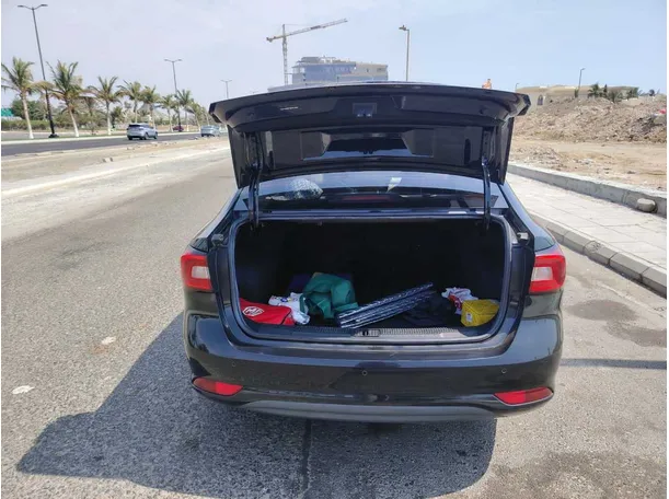 Car image 31