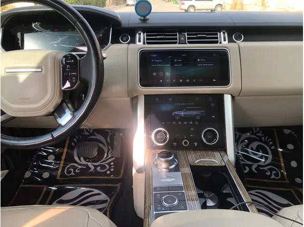 Car image 15