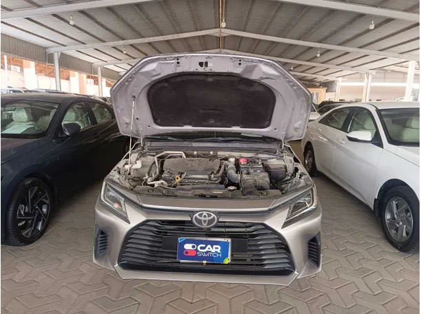 Car image 25