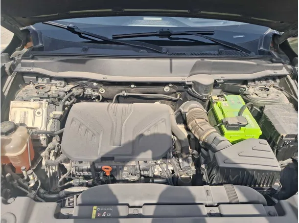 Car image 20