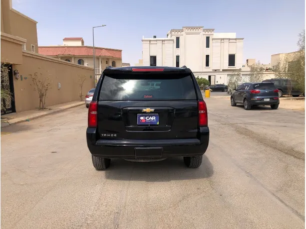 Car image 6