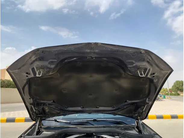 Car image 31