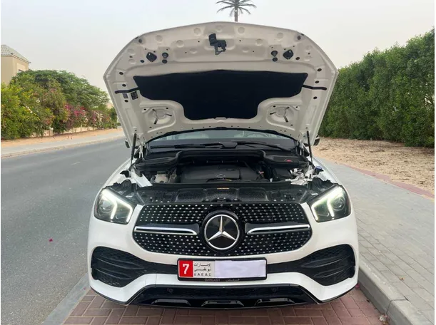 Car image 36