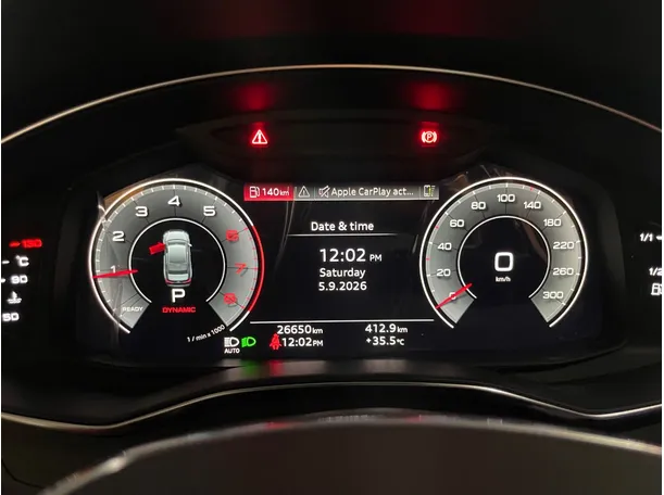 Car image 19