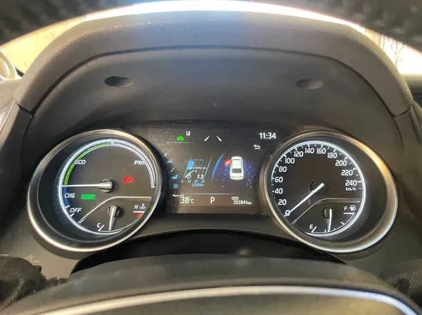 Car image 21