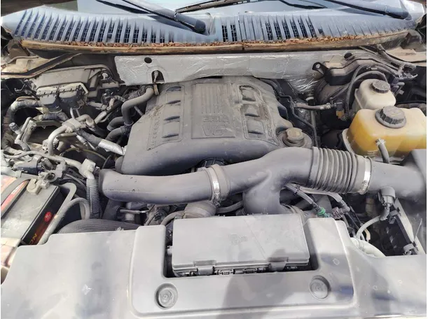 Car image 33