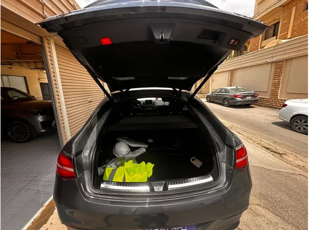 Car image 22