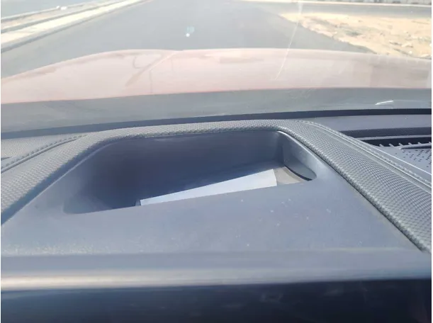 Car image 29